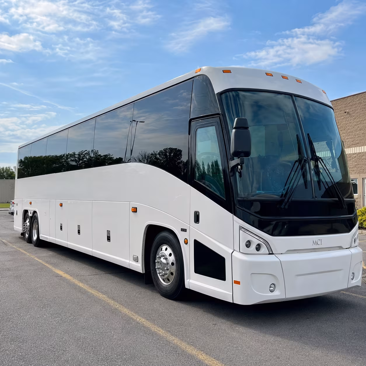 bus rentals for tulare county fair concerts and fairgrounds events