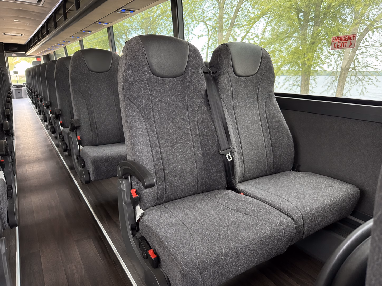 charter buses for sequoia and kings canyon national park field trips