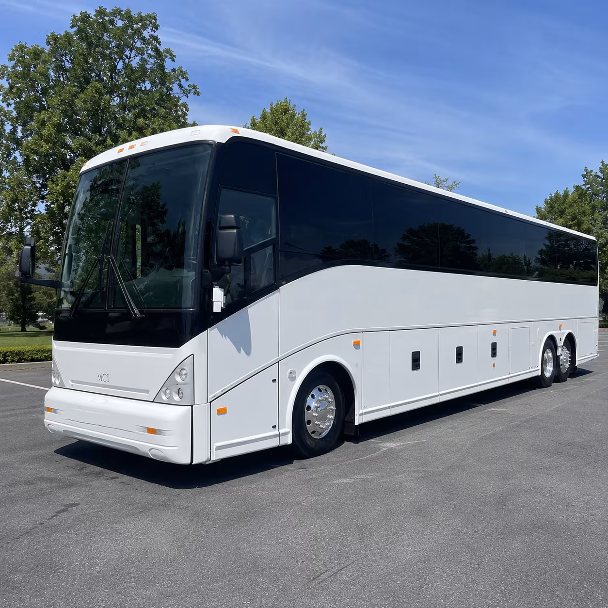 charter buses to the visalia fox theatre and downtown concert nights