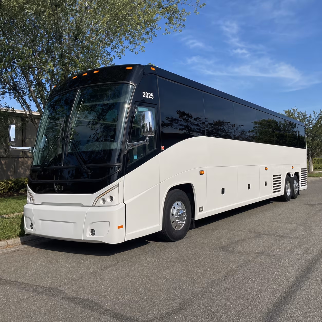 out of state charter buses from visalia to phoenix portland beyond